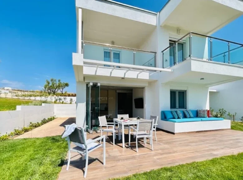 Villa de tres dormitorios 115 m² Kassandria, Grecia