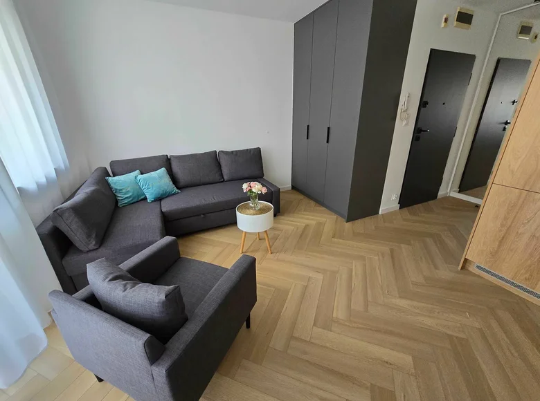 1 room apartment 27 m² in Warsaw, Poland