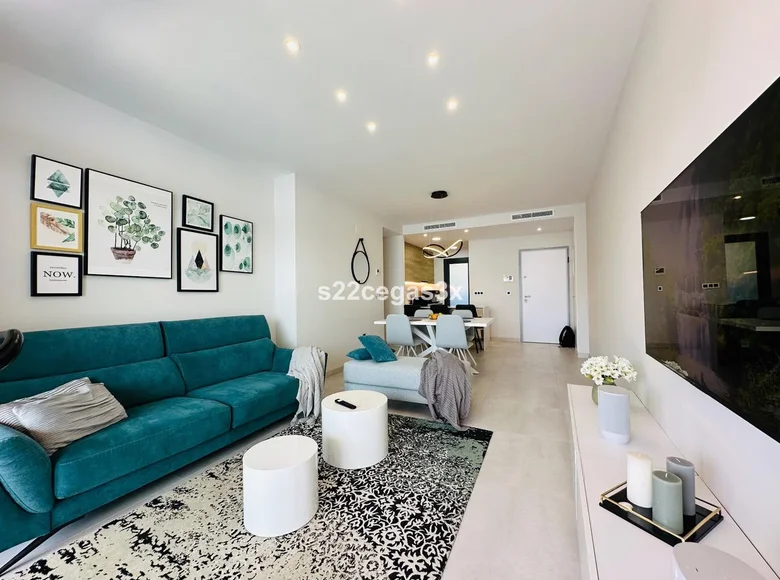 2 bedroom apartment 97 m² Benidorm, Spain