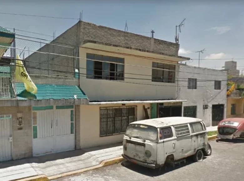 Haus 3 Schlafzimmer 306 m² Nezahualcoyotl, Mexiko