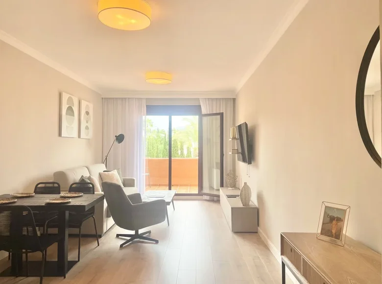 Квартира 2 спальни 80 м² Benahavis, Испания