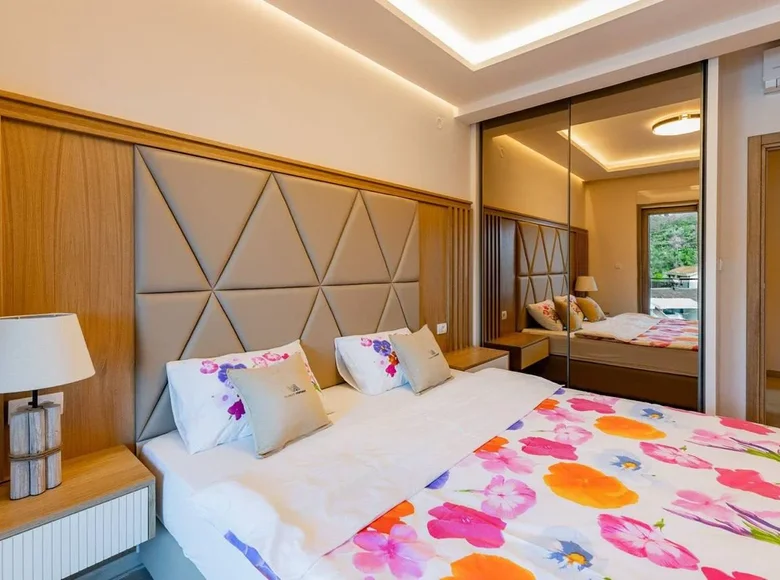 Penthouse 3 zimmer 96 m² Milovici, Montenegro