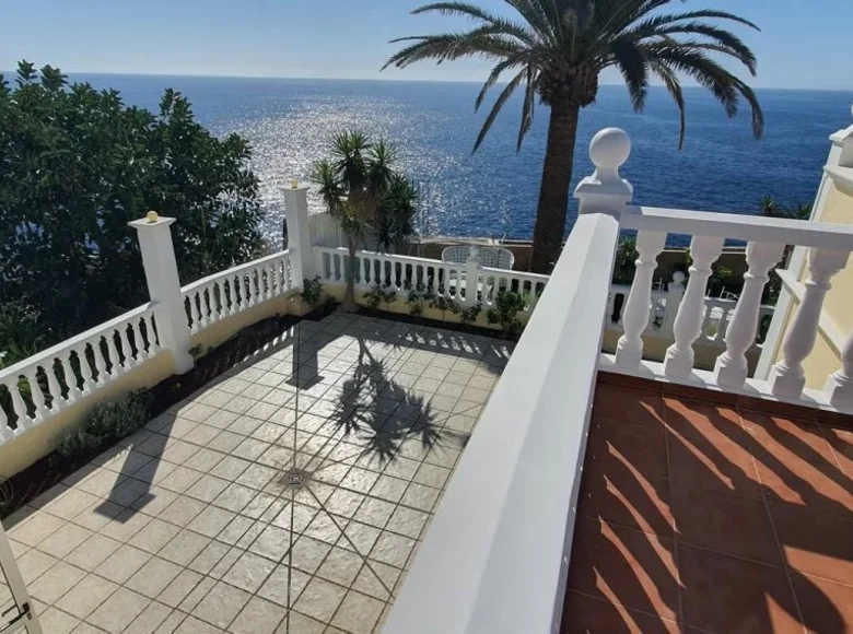 4-Schlafzimmer-Villa 118 m² Adeje, Spanien