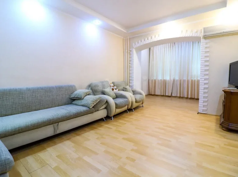 Kvartira 75 m² Toshkentda