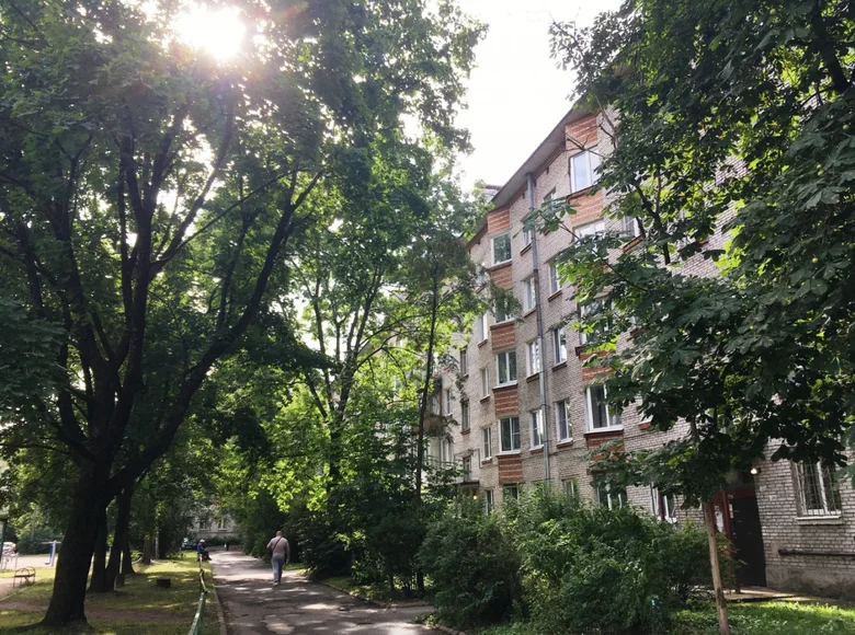 Mieszkanie 3 pokoi 56 m² Gatchinskoe gorodskoe poselenie, Rosja