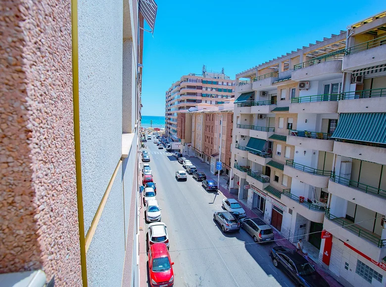 2 bedroom apartment 72 m² Torrevieja, Spain