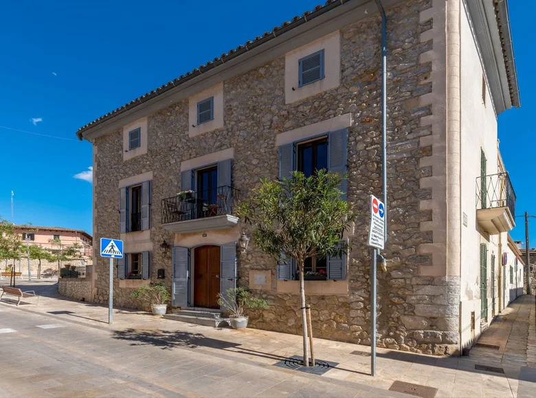 Замок 4 спальни 329 м² Serra de Tramuntana, Испания