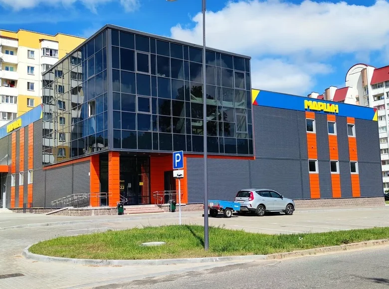 Tienda 800 m² en Zhodino, Bielorrusia