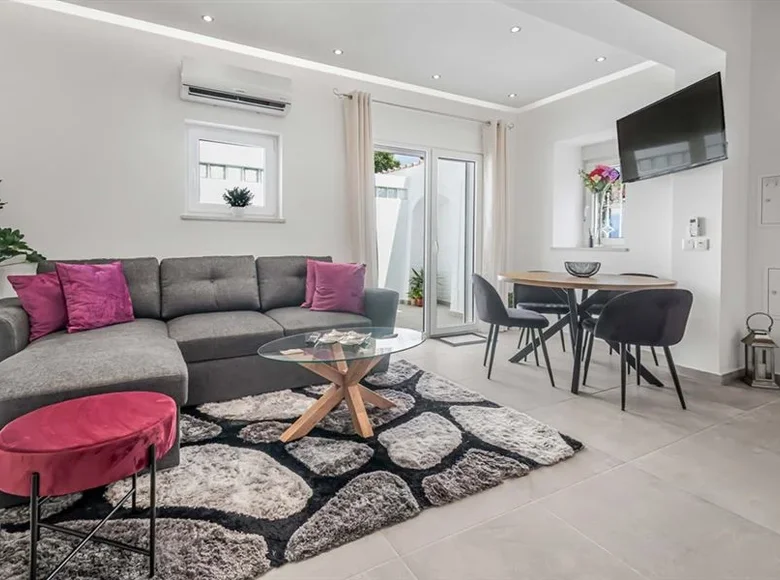 Kawalerka 3 pokoi 110 m² Guia, Portugalia