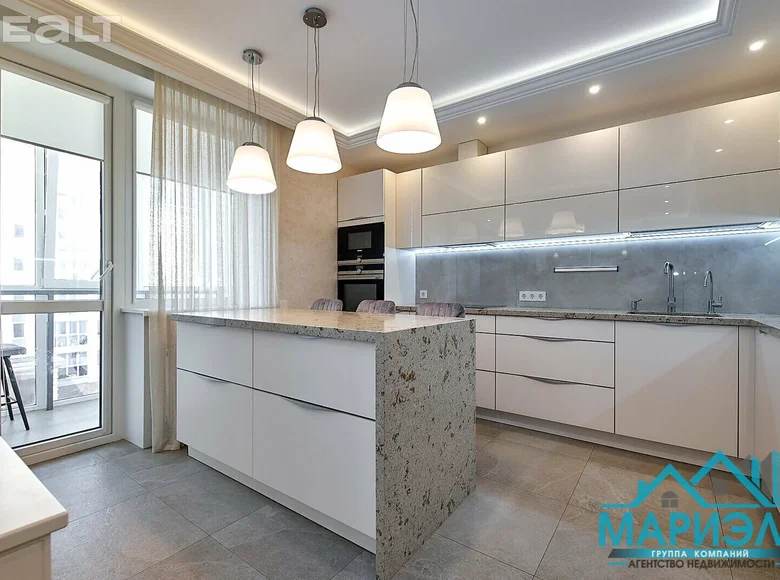 Квартира 3 комнаты 94 м² Минск, Беларусь