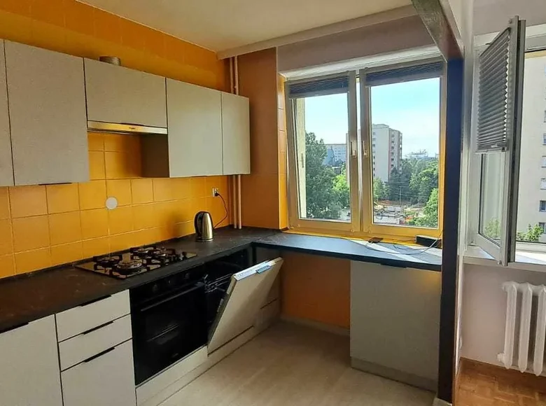 Apartamento 4 habitaciones 70 m² en Varsovia, Polonia