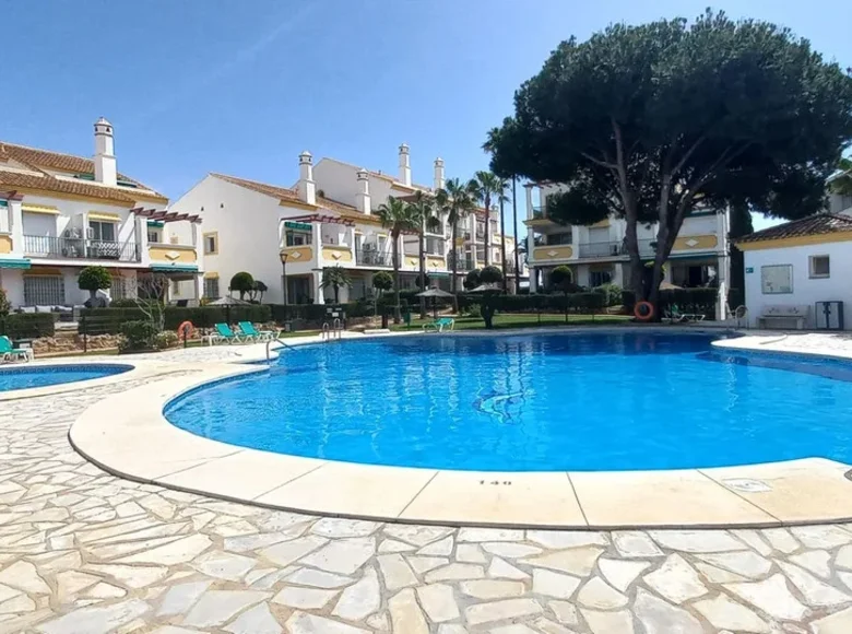 2 bedroom apartment 80 m² Artola, Spain