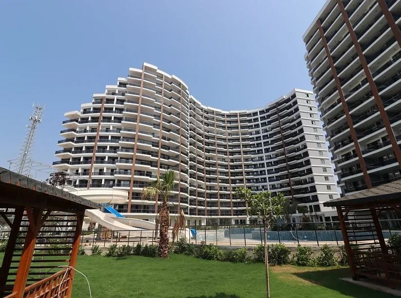 Квартира 3 комнаты 105 м² Эрдемли, Турция