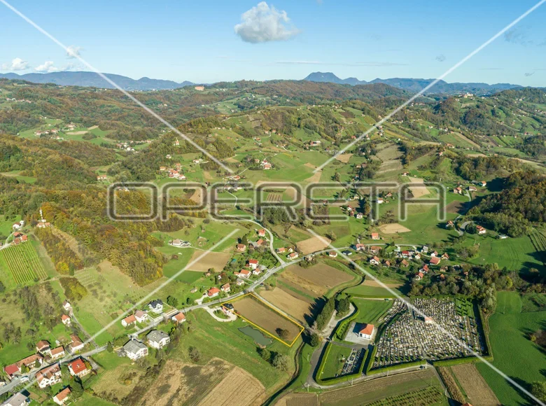 Land 2 870 m² Opcina Desinic, Croatia