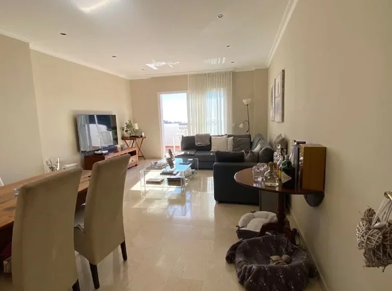 3 bedroom apartment 135 m² Estepona, Spain