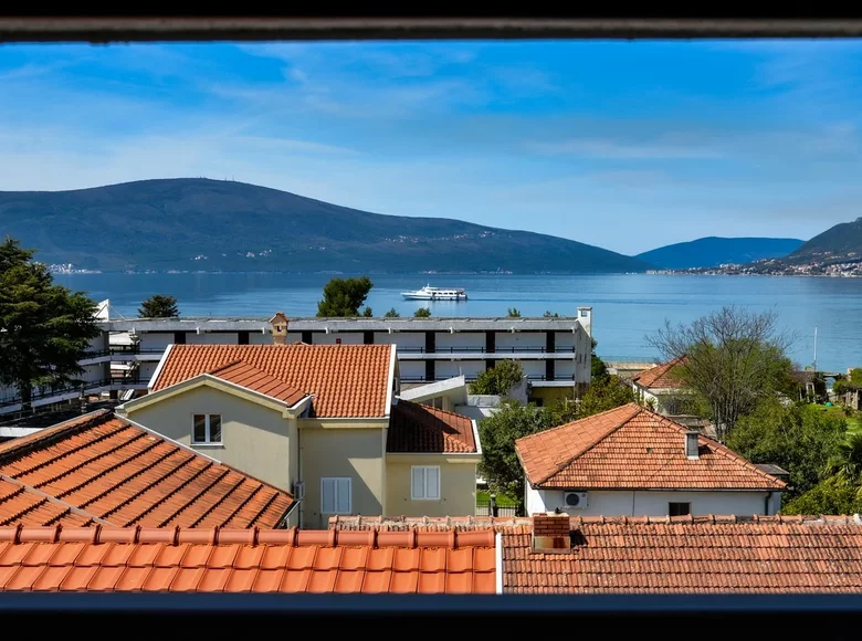 Penthouse z 2 sypialniami 125 m² Tivat, Czarnogóra