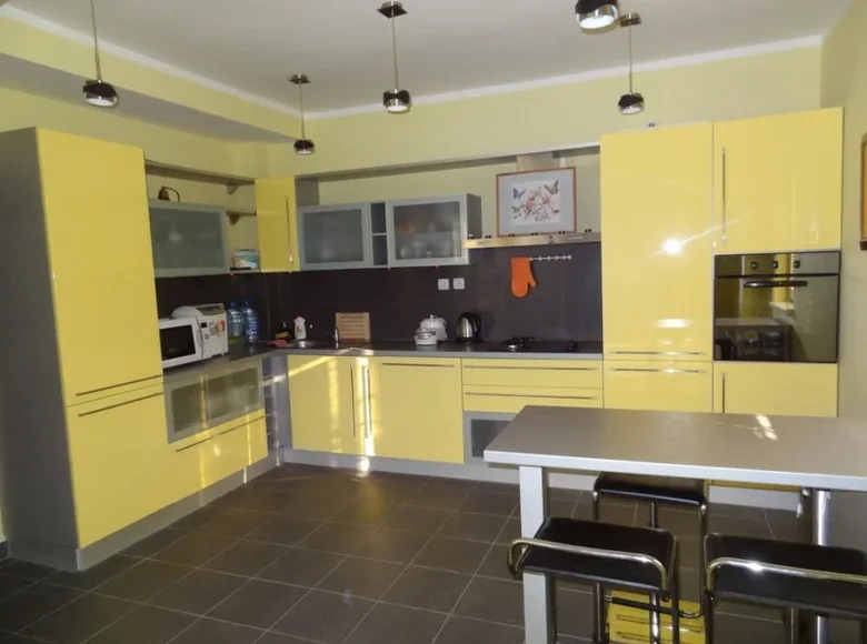 Haus 6 Schlafzimmer 200 m² Susanj, Montenegro