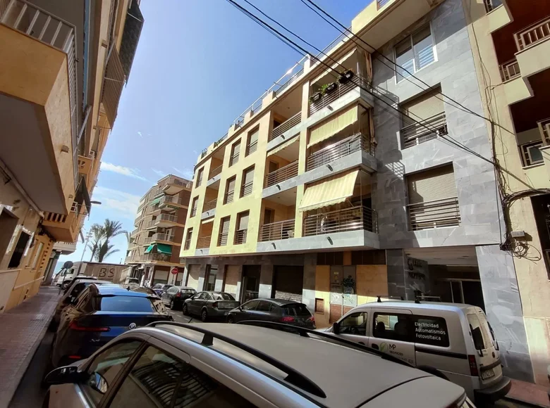 2 bedroom penthouse  Torrevieja, Spain