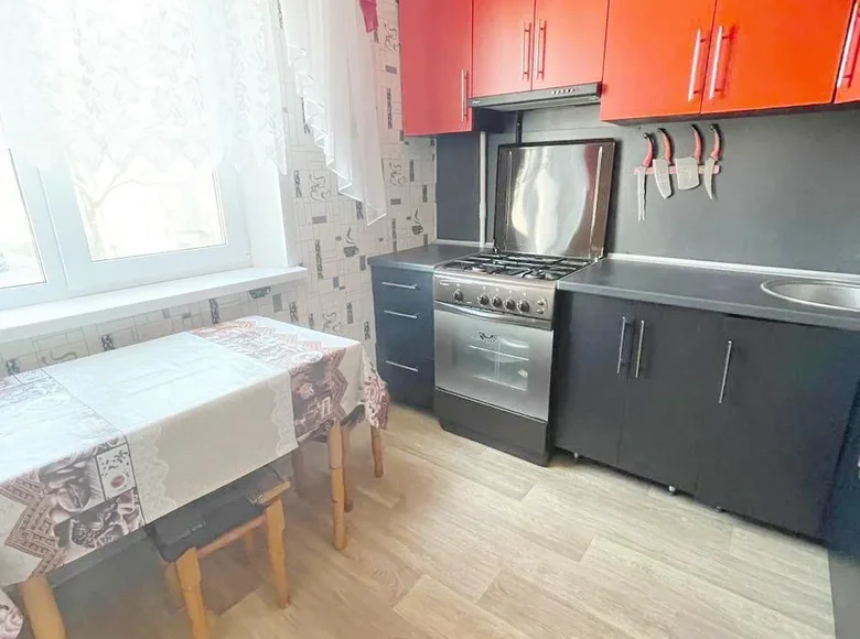 Wohnung 2 zimmer 57 m² Njaswisch, Weißrussland