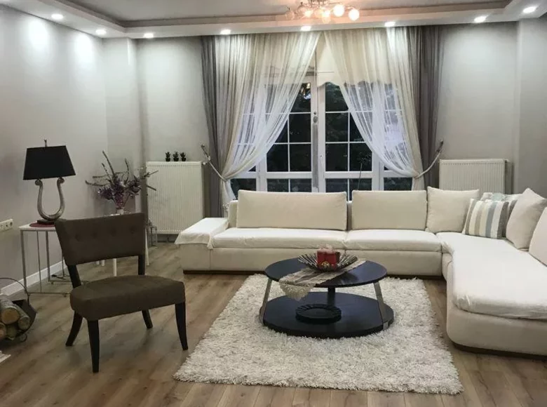 6-Zimmer-Villa 250 m² Basiskele, Türkei
