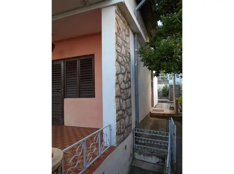 Casa 70 m² Sutomore, Montenegro