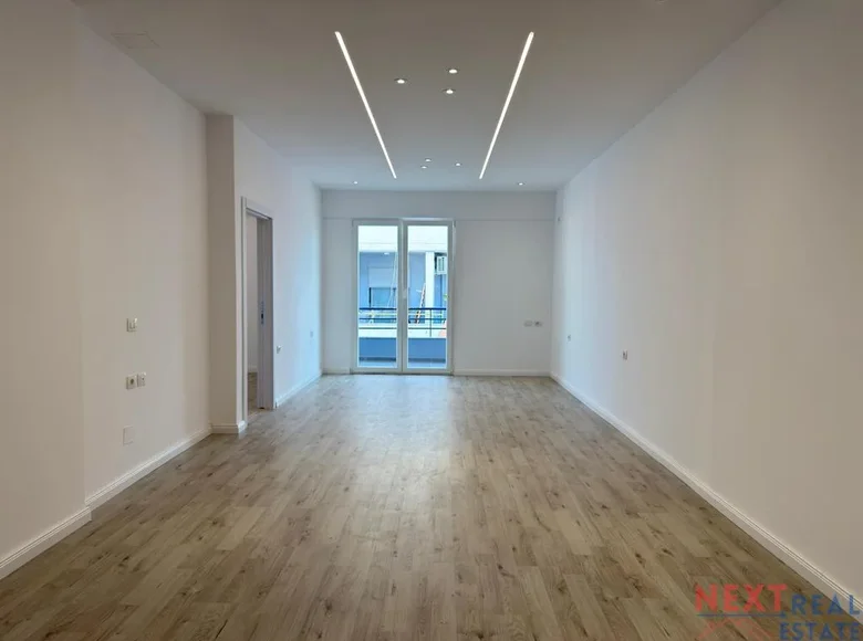 1 bedroom apartment 78 m² Bashkia Vlore, Albania