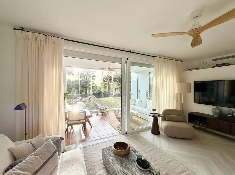 Wohnung 3 Schlafzimmer 131 m² Casares, Spanien