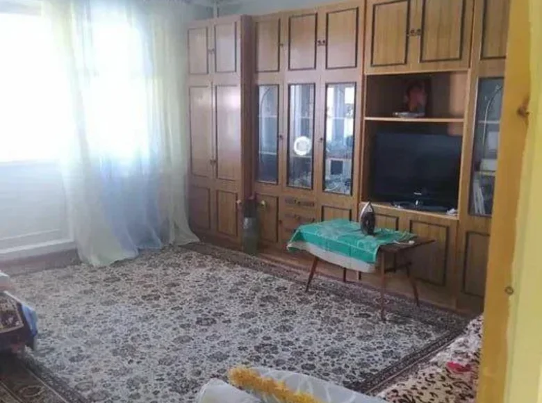 Kvartira 3 xonalar 71 m² Toshkentda