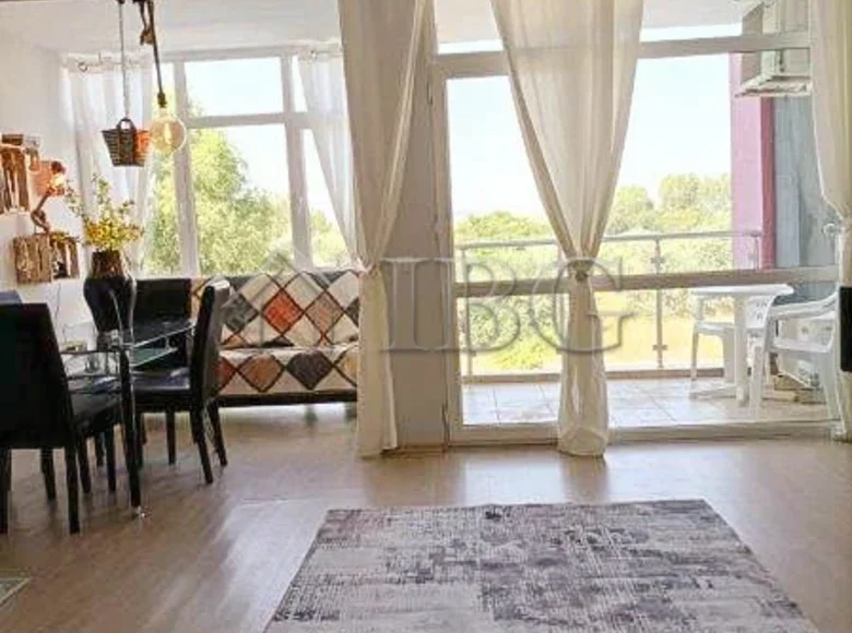 Appartement 3 chambres 86 m², Tous les pays