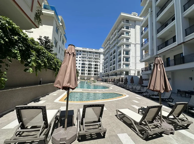 Appartement 2 chambres 65 m² Muratpasa, Turquie