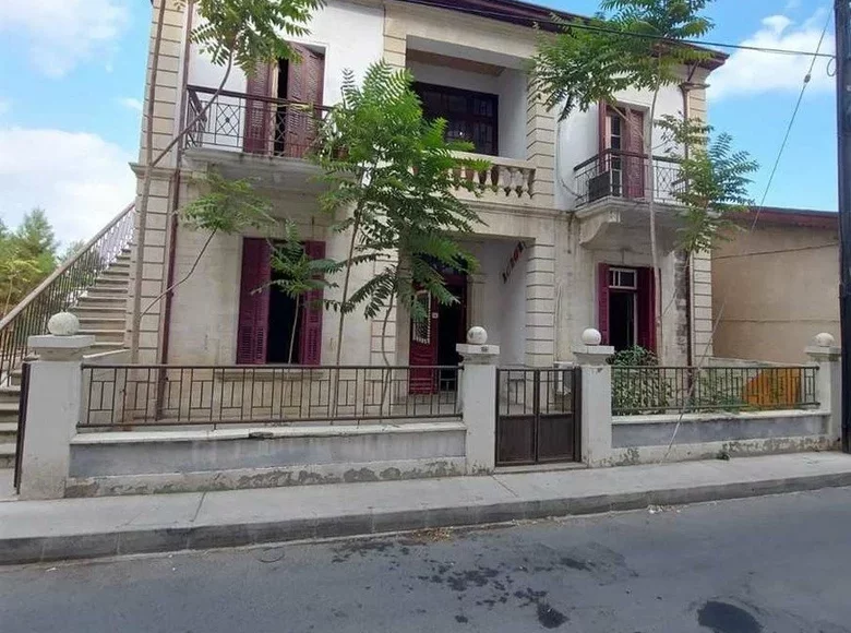 5 bedroom house 250 m² Limassol, Cyprus