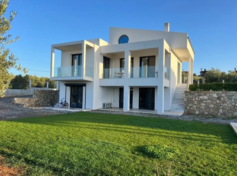 4 bedroom Villa 260 m² Dionisiou Beach, Greece