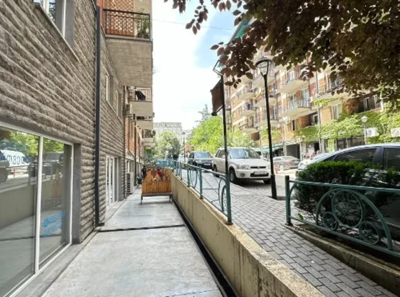 Propiedad comercial 96 m² en Tiflis, Georgia