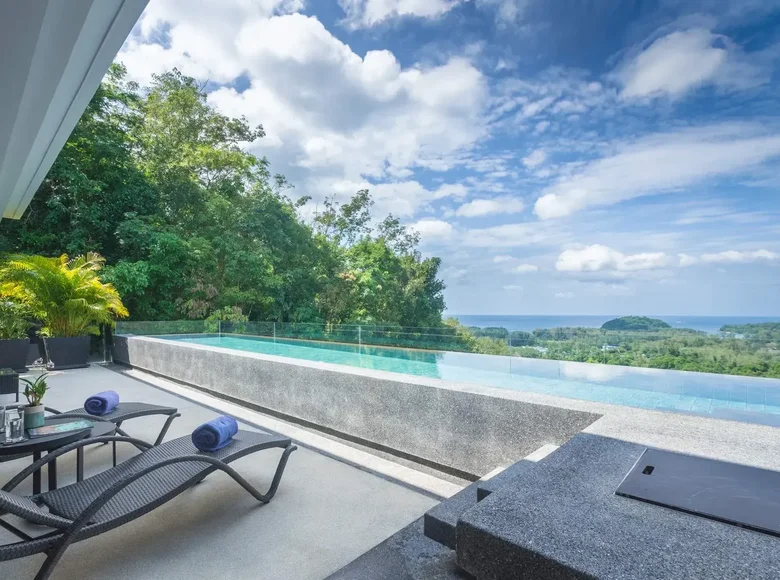 Mieszkanie 3 pokoi 265 m² Phuket, Tajlandia