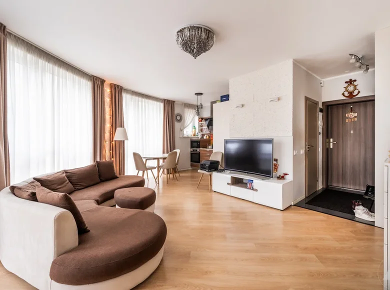 Mieszkanie 4 pokoi 144 m² Ryga, Łotwa