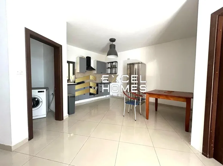 Apartamento 4 habitaciones  Attard, Malta