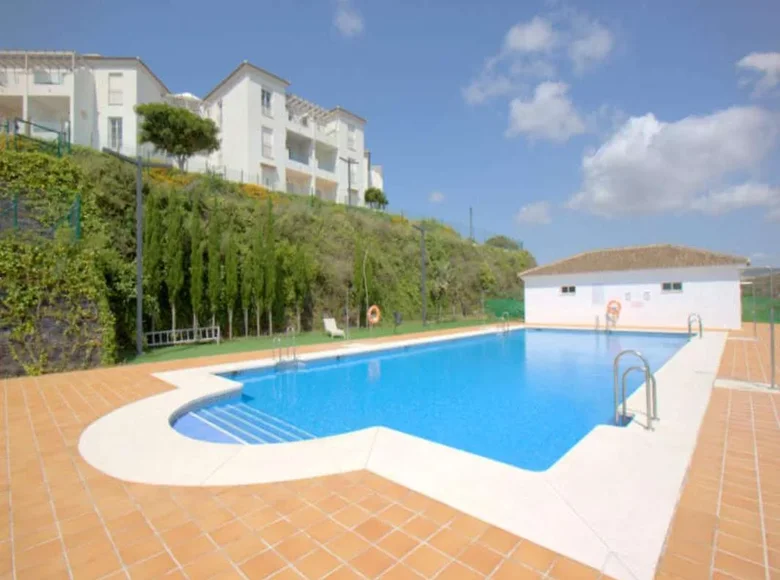 2 bedroom apartment 77 m² Manilva, Spain