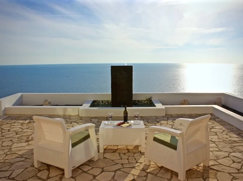 Casa 5 habitaciones 450 m² Dobra Voda, Montenegro