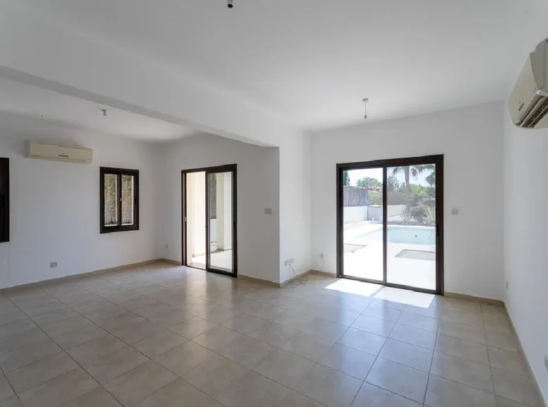 Dom 3 pokoi 153 m² Kouklia, Cyprus