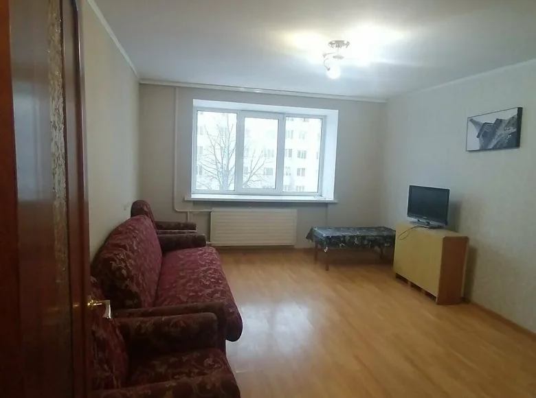 Mieszkanie 1 pokój 38 m² Homel, Białoruś