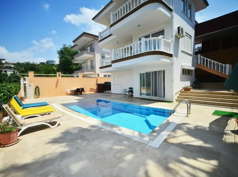 Villa 8 Zimmer 270 m² Alanya, Türkei