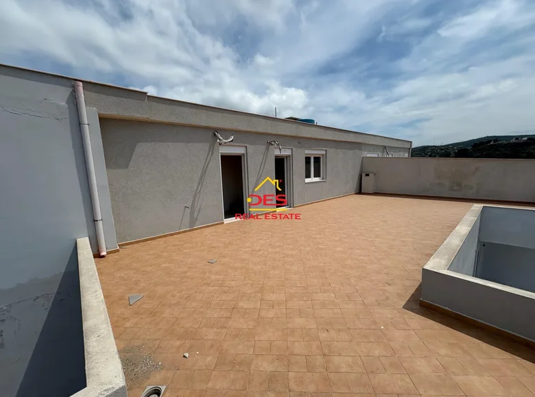 Attique 4 chambres 140 m² District de Vlora, Albanie