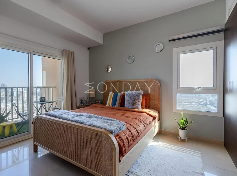 3 bedroom apartment 2 769 m² Dubai, United Arab Emirates