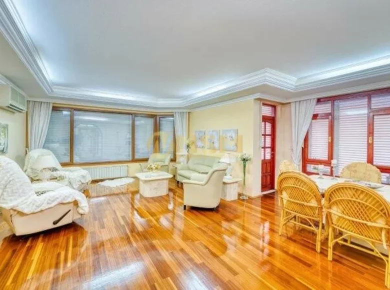 Dúplex 3 habitaciones 160 m² en Alanya, Turquía