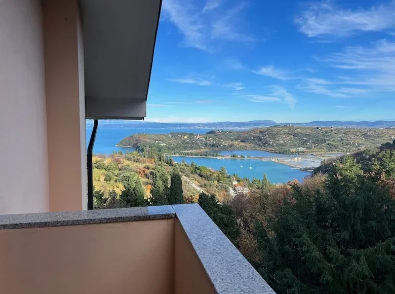 Villa 309 m², Tous les pays