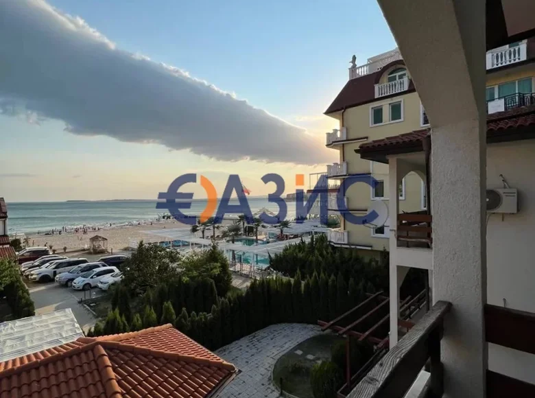 2 bedroom apartment 65 m² Sveti Vlas, Bulgaria