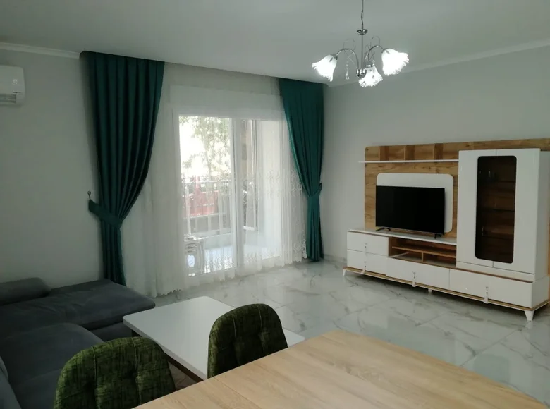 Mieszkanie 2 pokoi 70 m² Alanya, Turcja