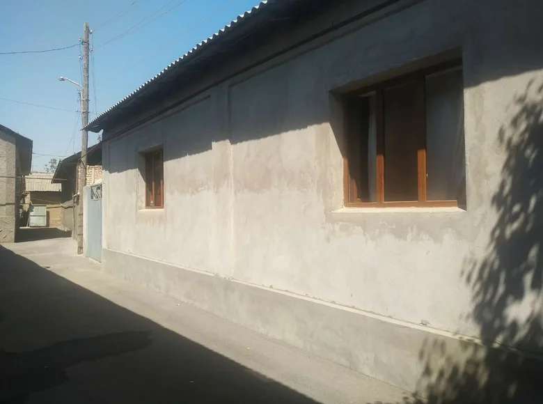 Uy 4 xonalar 300 m² in Shaykhontohur Tumani