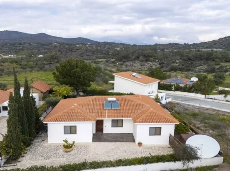 Haus 4 Schlafzimmer 204 m² Asgata, Zypern