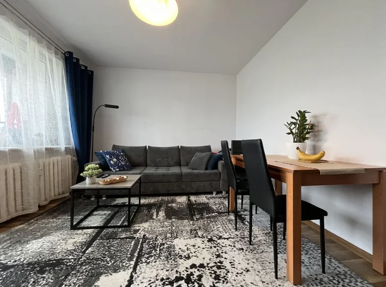 Квартира 3 комнаты 53 м² Познань, Польша